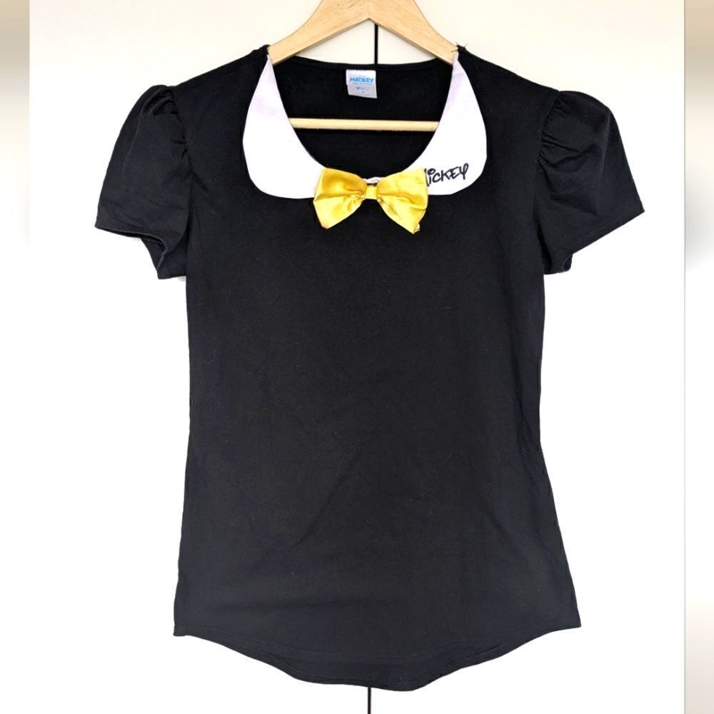 3/$30 Disney Mickey and Friends Petrr Pan Collar Puff Sleeve Tee with Yellow Bow